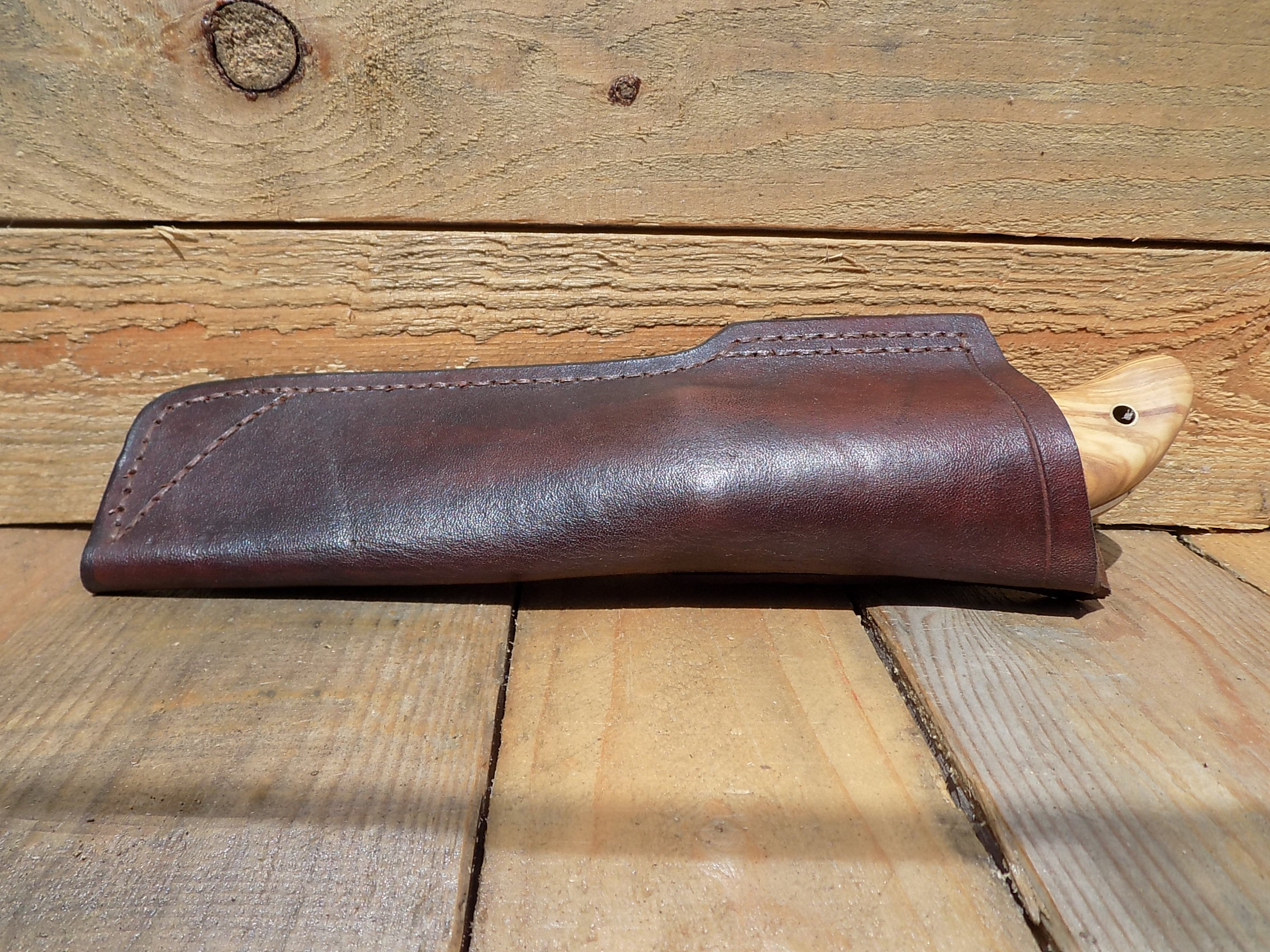 The Gray Wolf with Wild Olive Handle - Image 5